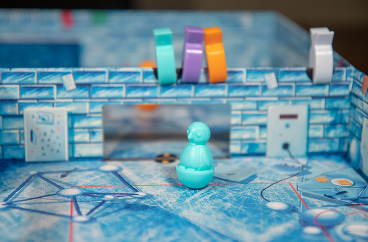 Ice Cool 1 + 2 Board Game Rules Overview + Review 