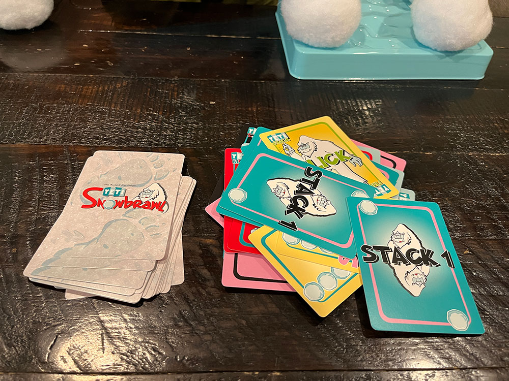Yeti Snowbrawl – I'm Board! Games & Family Fun
